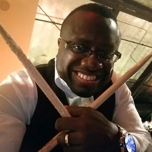 Meet your Posher, Bruce